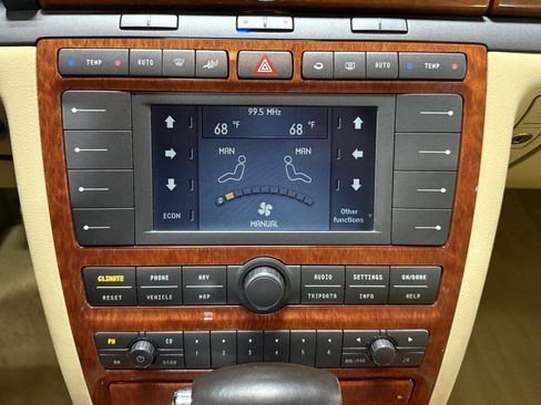 Used 2006 Volkswagen Phaeton V8 image 91