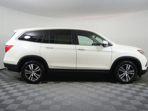 Used 2018 Honda Pilot EX-L image 2