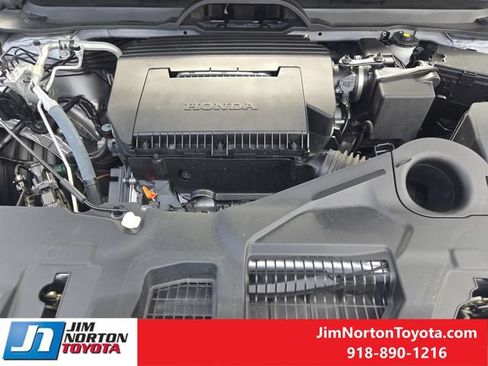 Used 2024 Honda Pilot Elite image 32