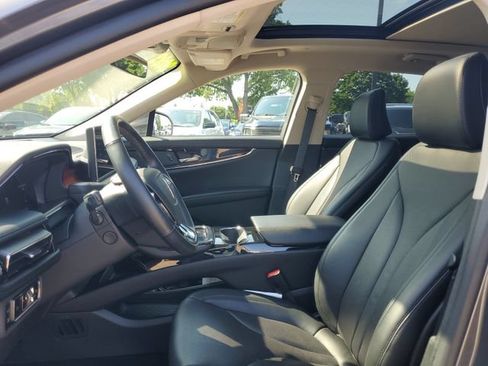 Certified 2023 Lincoln Nautilus Reserve w/ Monochromatic Package AWD/4WD image 10