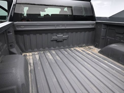 Used 2022 Chevrolet Silverado 1500 RST AWD/4WD image 32