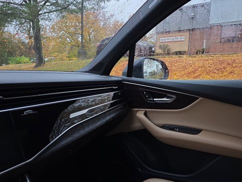 Used 2022 Audi Q7 2.0T Premium Plus w/ Premium Plus Package image 82