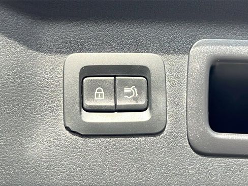 Used 2024 MAZDA CX-90 3.3 Turbo w/ Preferred Package image 18