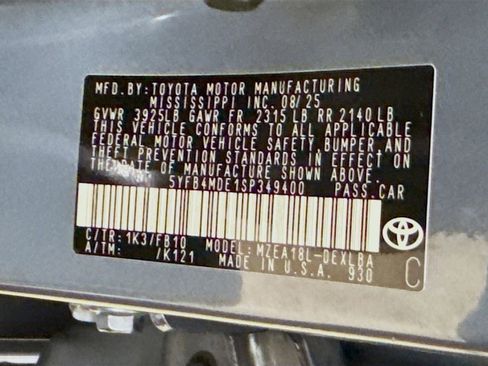 Certified 2025 Toyota Corolla LE w/ Convenience Package FWD image 29