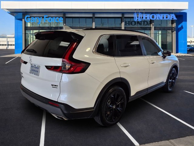 Used 2025 Honda CR-V Sport Touring image 2