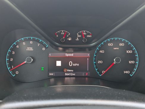 Used 2022 Chevrolet Colorado ZR2 AWD/4WD image 16