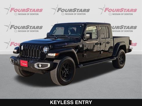 Used 2022 Jeep Gladiator Sport AWD/4WD image 9