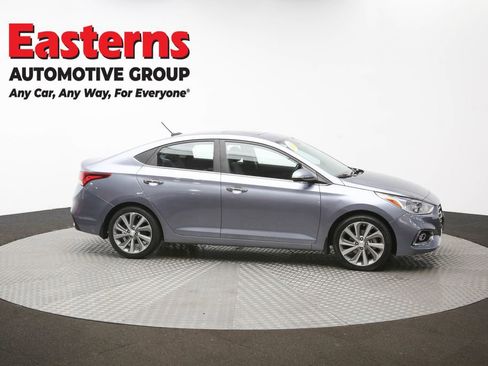 Used 2020 Hyundai Accent Limited image 48