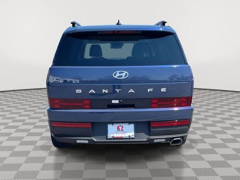 Used 2025 Hyundai Santa Fe SEL FWD image 7