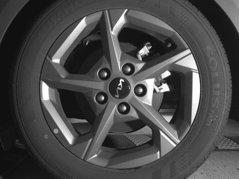Used 2025 Kia K4 FWD image 14