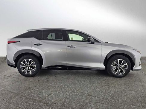 Used 2023 Lexus RZ 450e Premium image 2