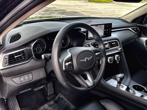 Used 2023 Genesis G70 2.0T RWD image 13