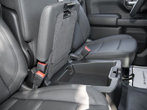 New 2026 Chevrolet Silverado 1500 W/T w/ WT Value Package image 30