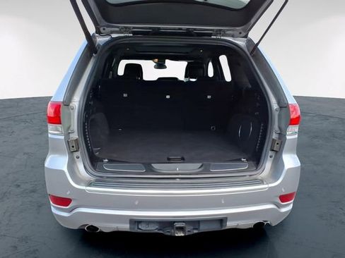 Used 2019 Jeep Grand Cherokee Overland AWD/4WD image 11