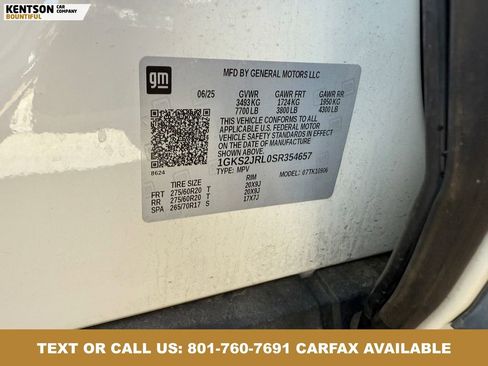 Used 2025 GMC Yukon XL Denali AWD/4WD image 38