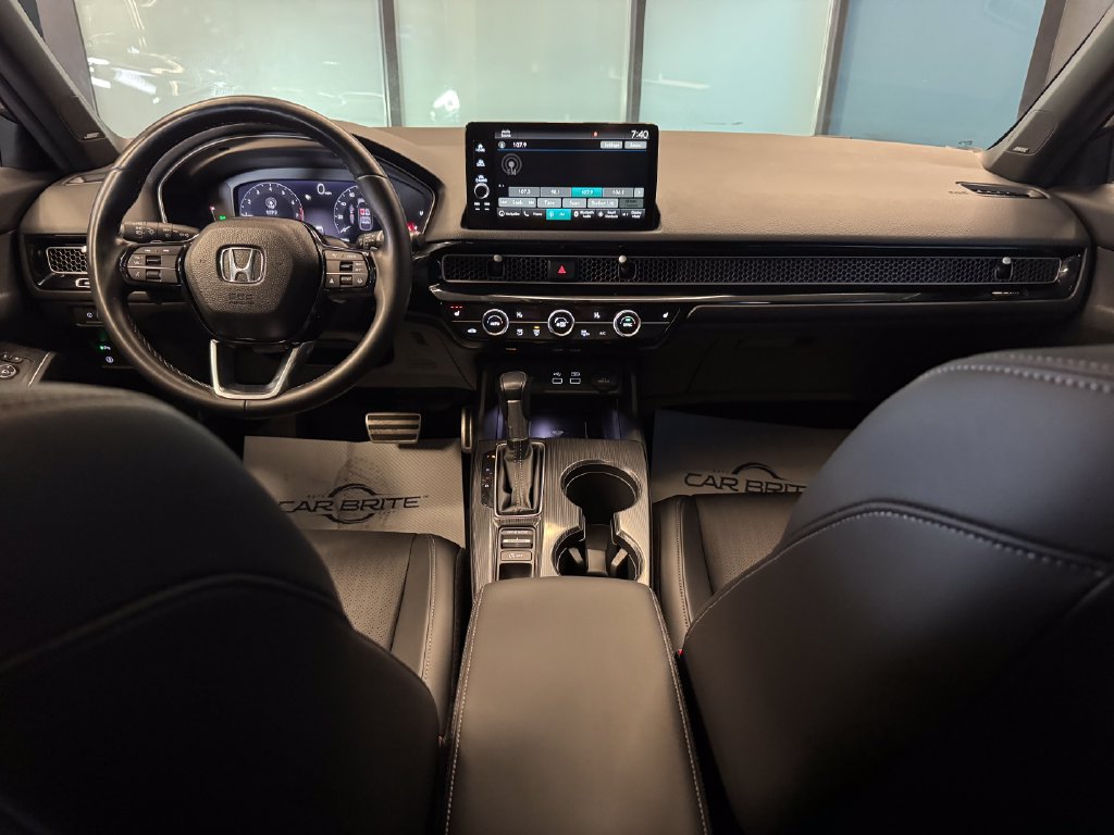 Used 2022 Honda Civic Sport Touring image 9