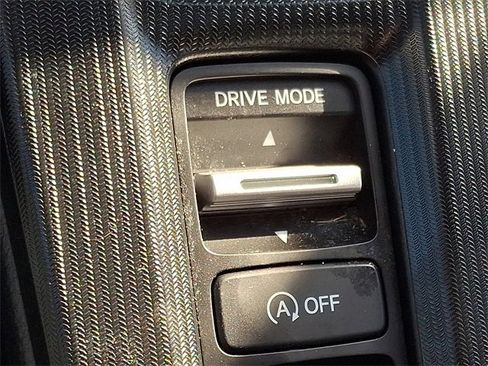 Used 2024 Honda Civic Touring image 25