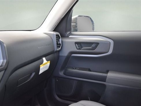 New 2025 Ford Bronco Sport Badlands image 11