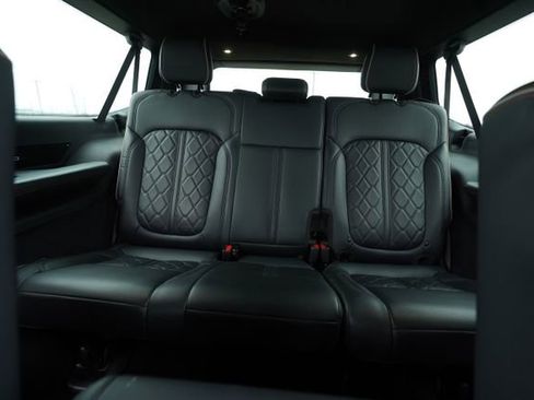 Used 2024 Jeep Grand Wagoneer L Series III image 27