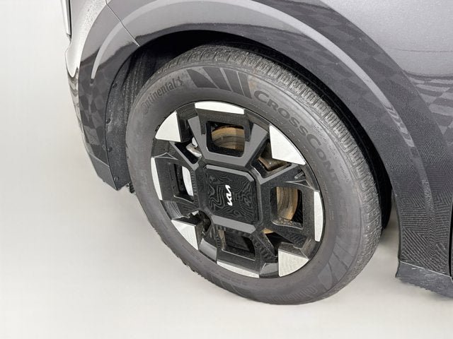 Certified 2026 Kia Carnival EX FWD image 31
