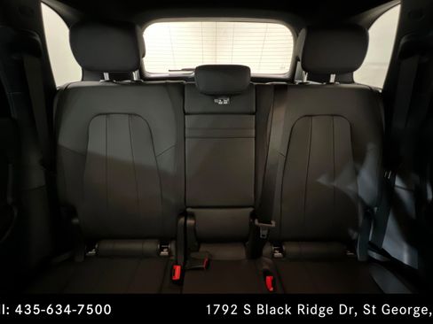 Certified 2026 Mercedes-Benz GLB 250 4MATIC image 25