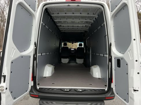 New 2026 Mercedes-Benz Sprinter 2500 image 26