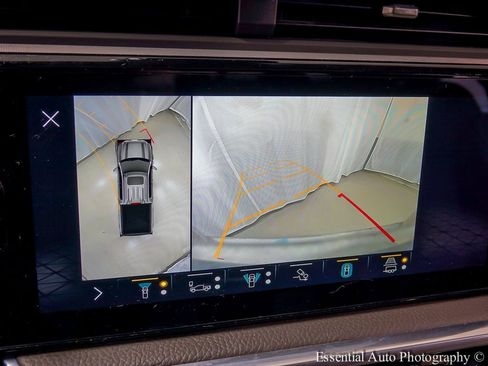 Used 2022 GMC Sierra 1500 Denali w/ Denali Reserve Package image 18