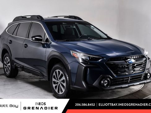 Used 2024 Subaru Outback Premium AWD/4WD image 1