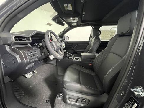 New 2026 Toyota 4Runner TRD Sport Premium AWD/4WD image 9