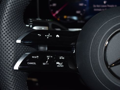 New 2026 Mercedes-Benz C 300 4MATIC Sedan image 8