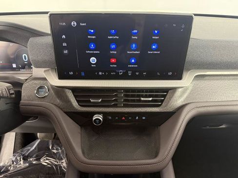 Certified 2026 Ford Explorer Platinum AWD/4WD image 21