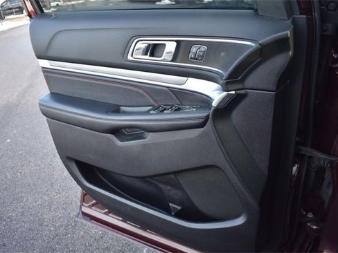 Used 2018 Ford Explorer Sport w/ Equipment Group 401A image 37