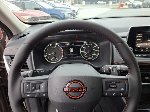 New 2026 Nissan Rogue Rock Creek image 9