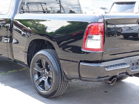 Used 2023 RAM 1500 Big Horn AWD/4WD image 9