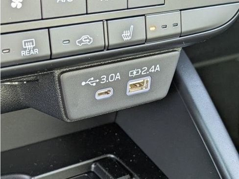 Used 2026 Subaru Outback Limited XT AWD/4WD image 66