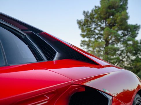 Used 2013 Lamborghini Aventador LP 700-4 image 75