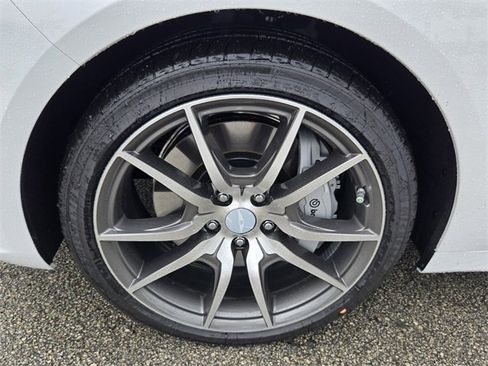 New 2026 Genesis G70 2.5T Prestige image 5