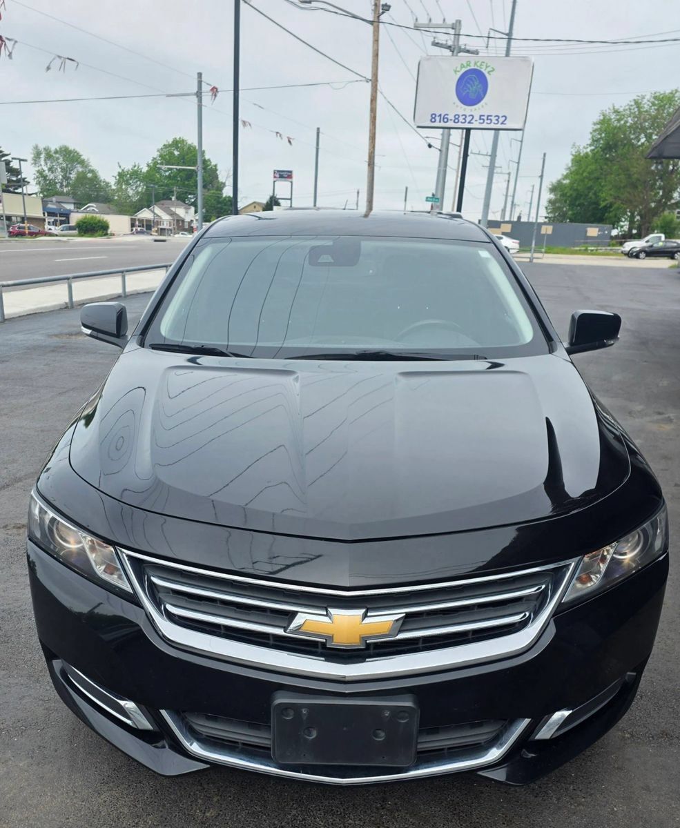 Used 2017 Chevrolet Impala LT w/ Convenience Package FWD image 12