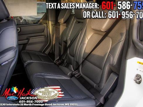 New 2025 Ford Bronco Big Bend image 9