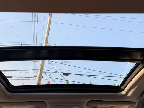 Used 2024 Chevrolet Malibu LT image 14