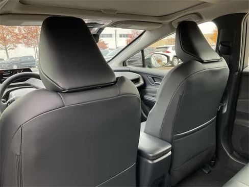 Used 2025 Toyota Prius XLE image 16