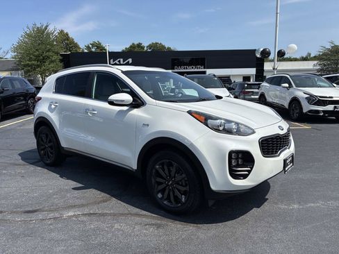 Used 2019 Kia Sportage EX w/ EX Sport Appearance Package AWD/4WD image 3