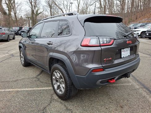 Certified 2020 Jeep Cherokee Trailhawk w/ Cold Weather Group AWD/4WD image 5