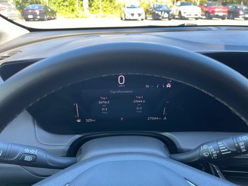 Used 2025 Buick Encore GX Preferred FWD image 39