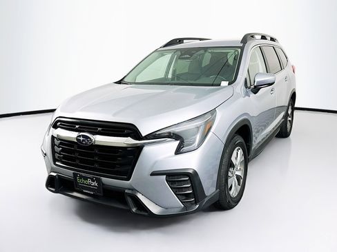 Used 2024 Subaru Ascent Premium w/ Convenience Package image 3