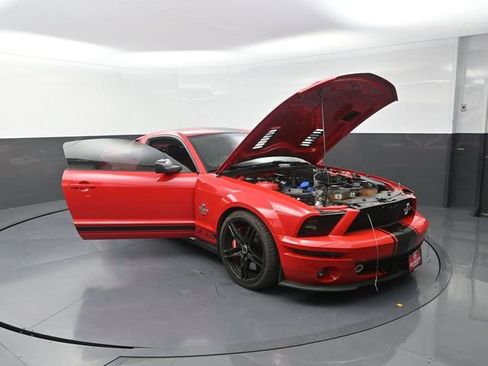 Used 2007 Ford Mustang Shelby GT500 RWD image 36