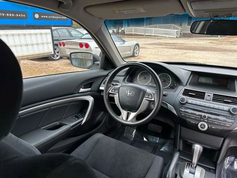 Used 2012 Honda Accord EX image 17