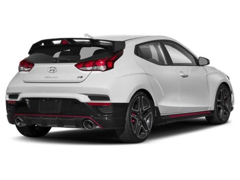 Used 2020 Hyundai Veloster N w/ Performance Package image 2