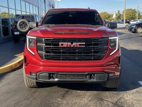 Used 2024 GMC Sierra 1500 Elevation image 3