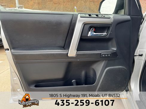 Used 2015 Toyota 4Runner Limited image 14